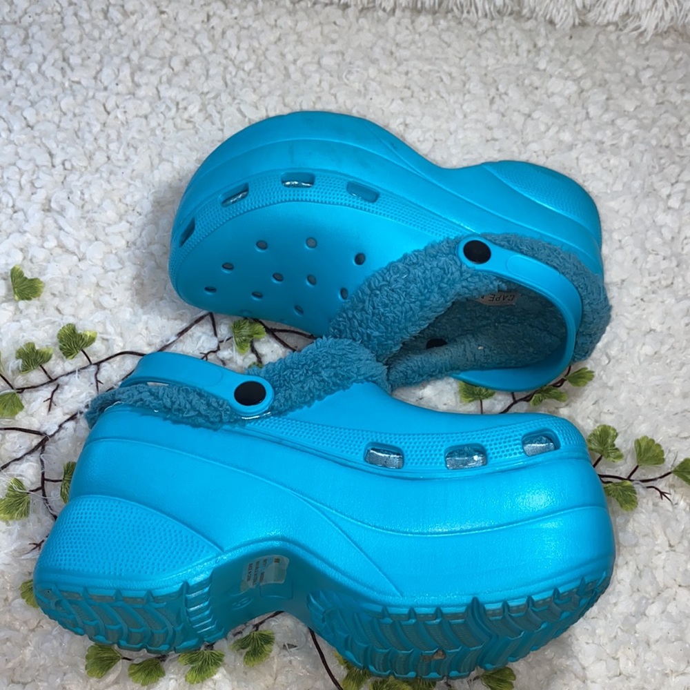 Platform Slides - image 4